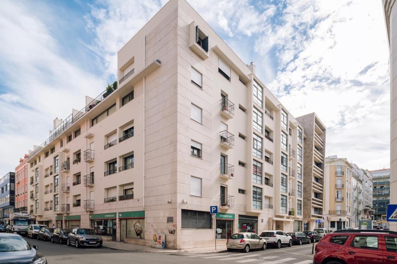 Anla - 2 Bedrooms And Parking In Arroios Lejlighed *